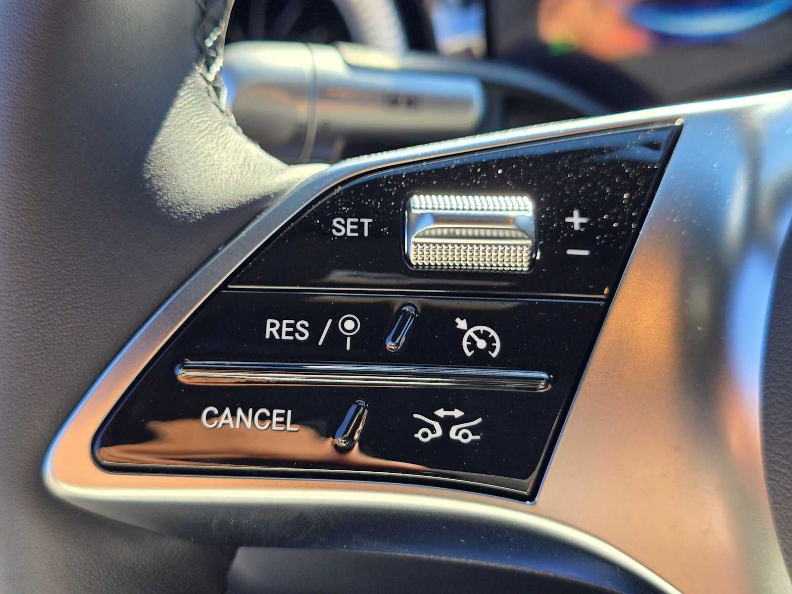 2027 Mercedes-Benz CLA 220 Hybrid FWD