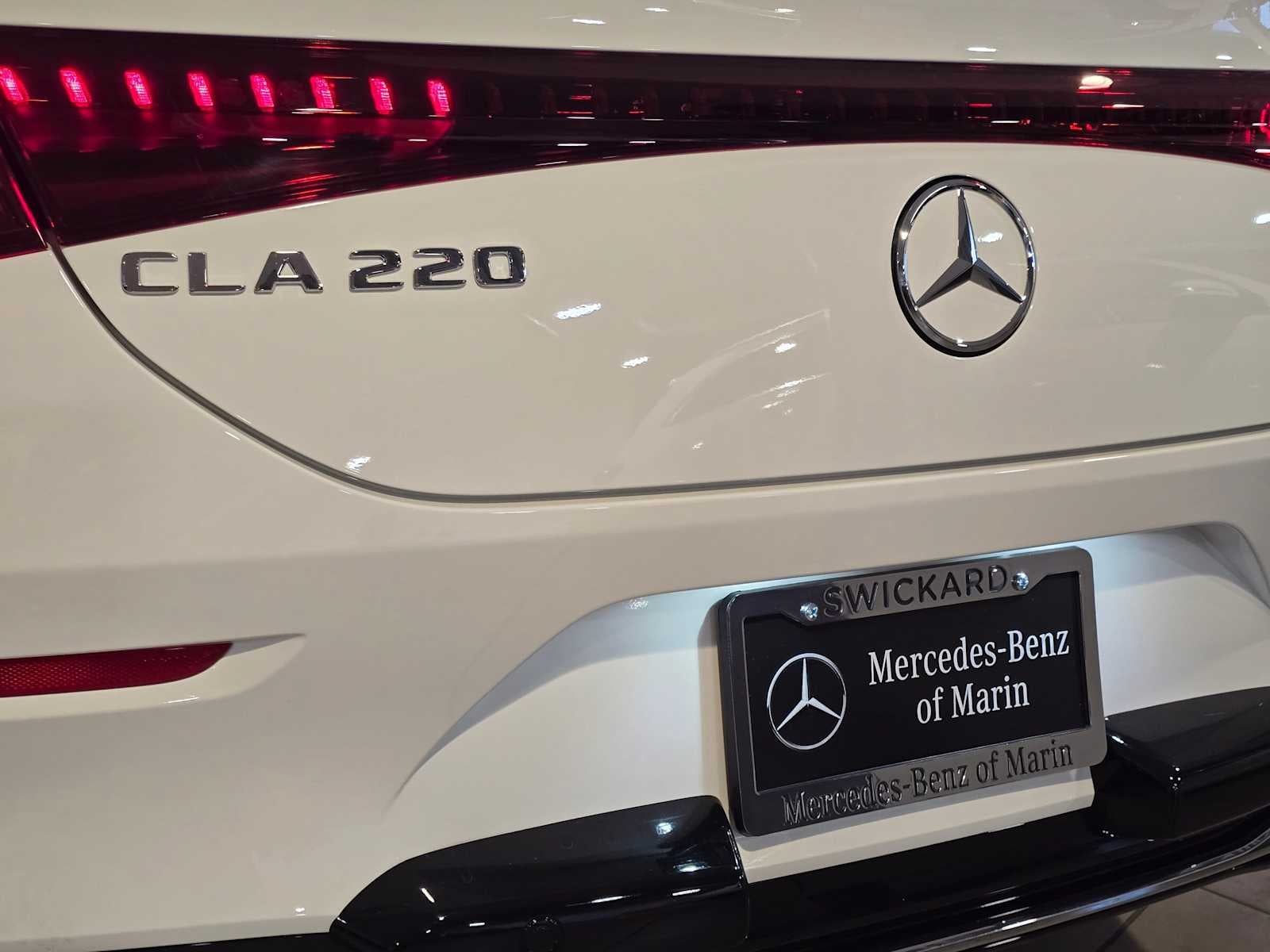 2027 Mercedes-Benz CLA 220 Hybrid FWD