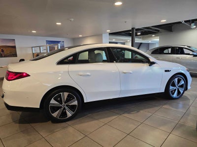 2027 Mercedes-Benz CLA 220 Hybrid FWD