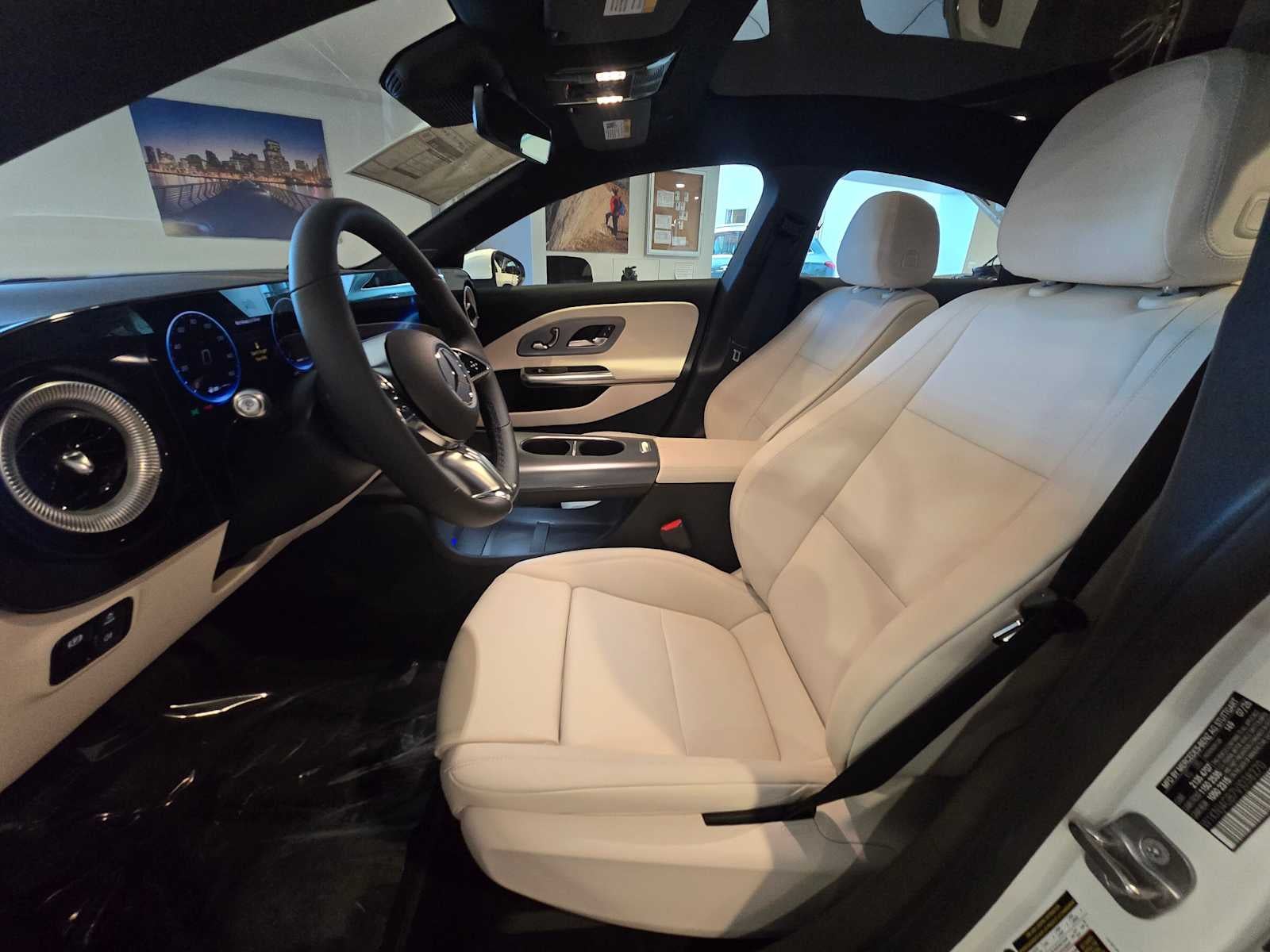 2027 Mercedes-Benz CLA 220 Hybrid FWD