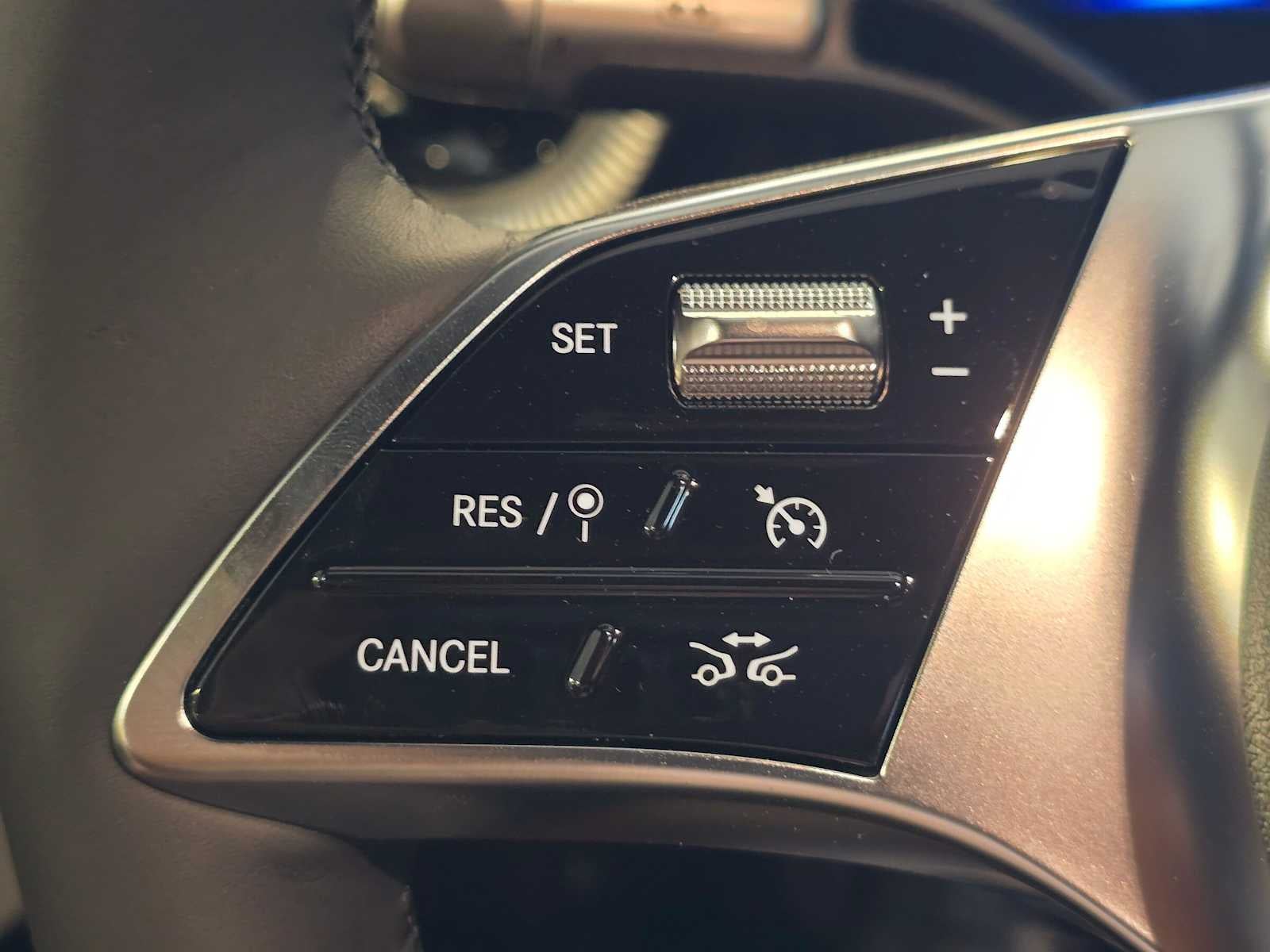 2027 Mercedes-Benz CLA 220 Hybrid FWD