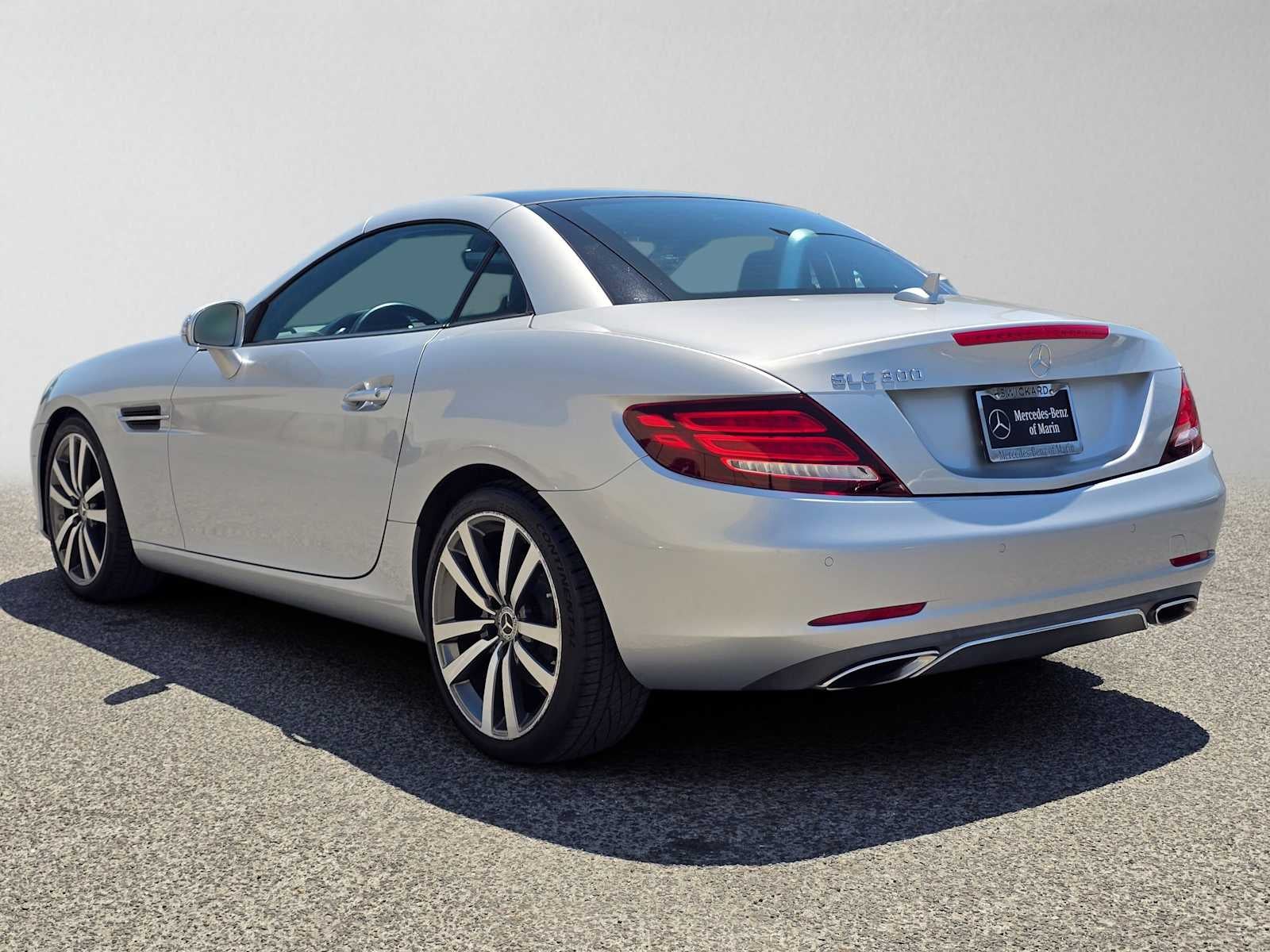 2020 Mercedes-Benz SLC 300 Roadster