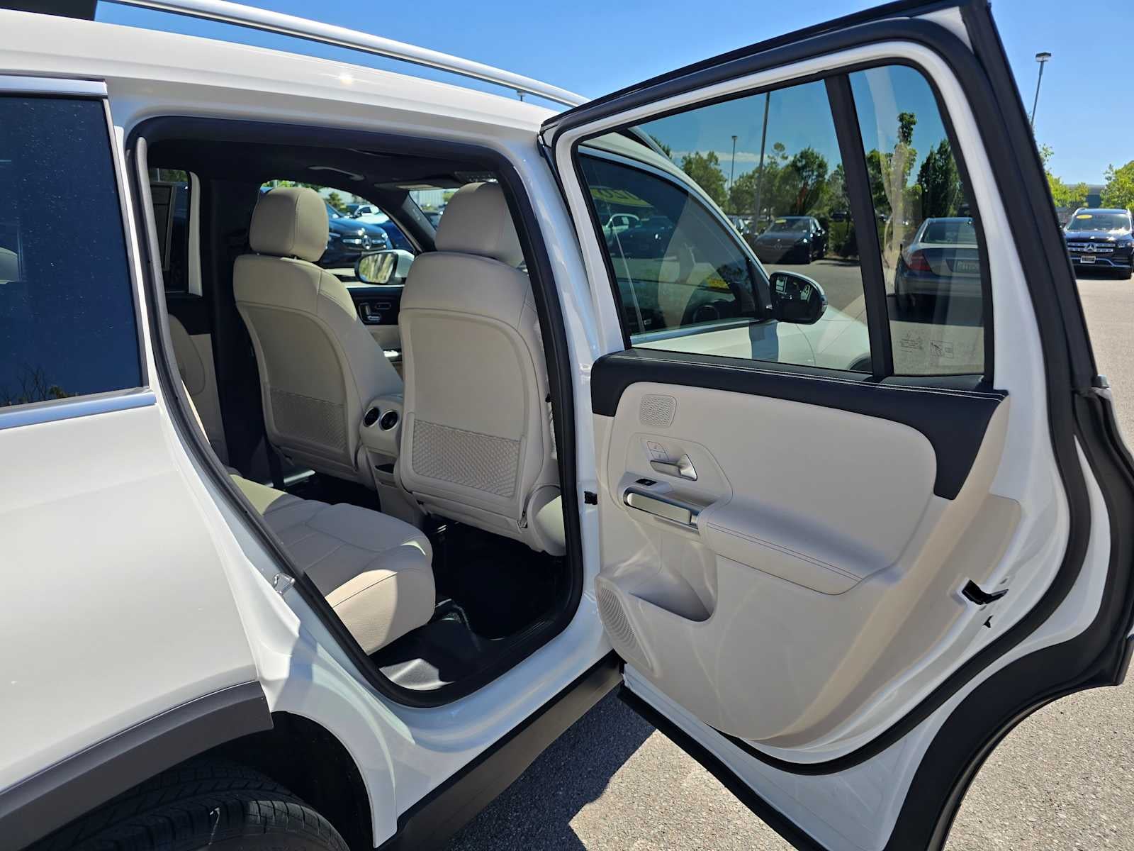 2026 Mercedes-Benz GLB 250 SUV