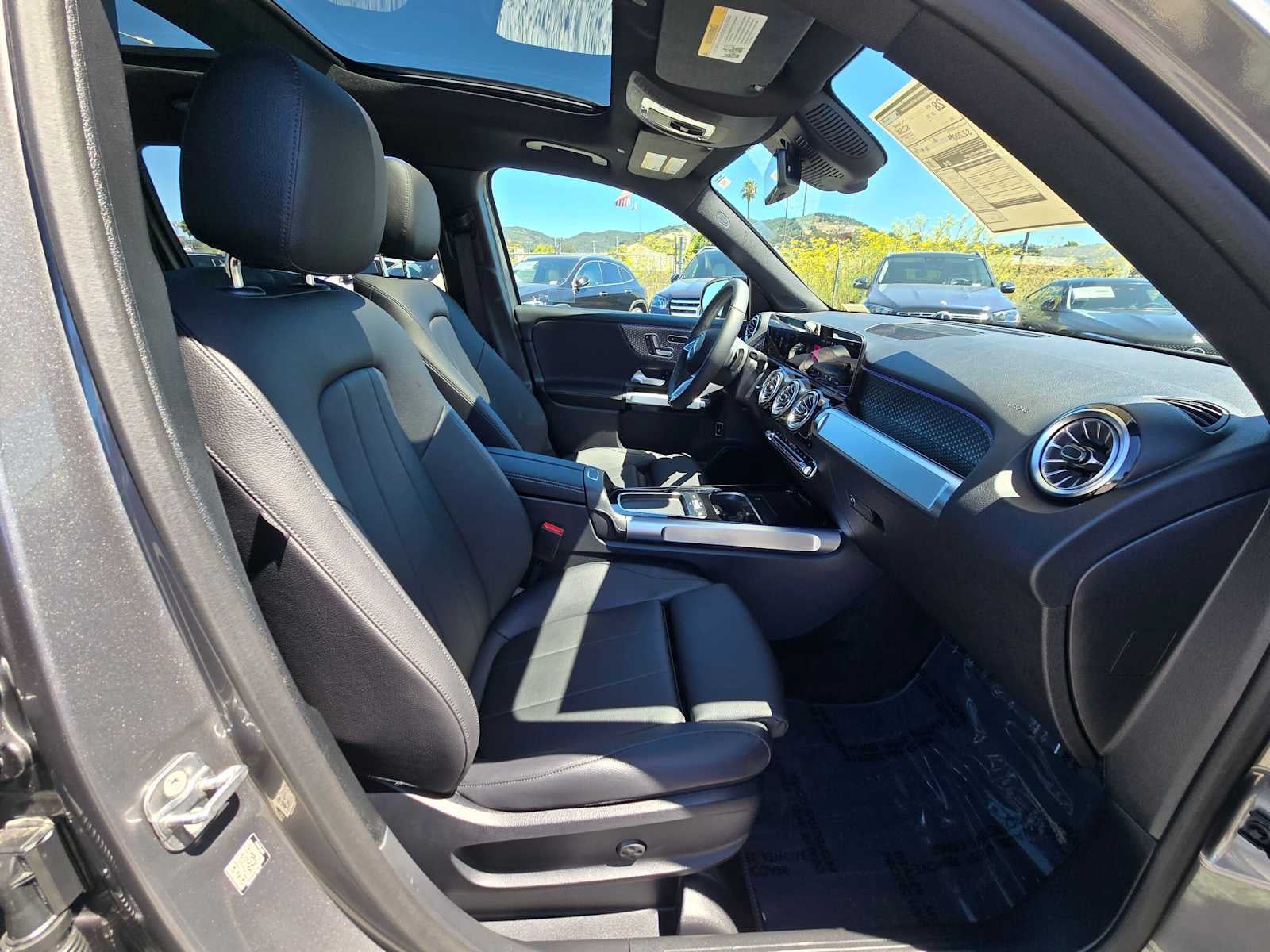 2026 Mercedes-Benz GLB 250 SUV