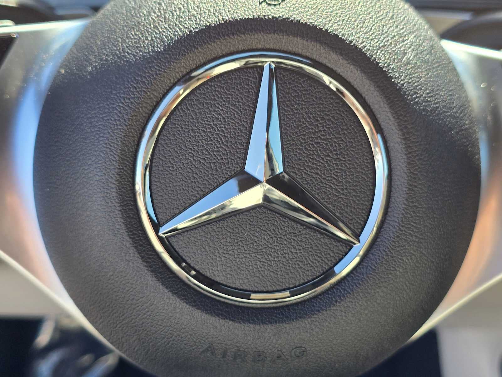 2026 Mercedes-Benz GLB 250 SUV