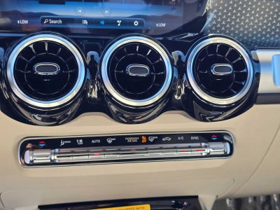 2026 Mercedes-Benz GLB 250 SUV