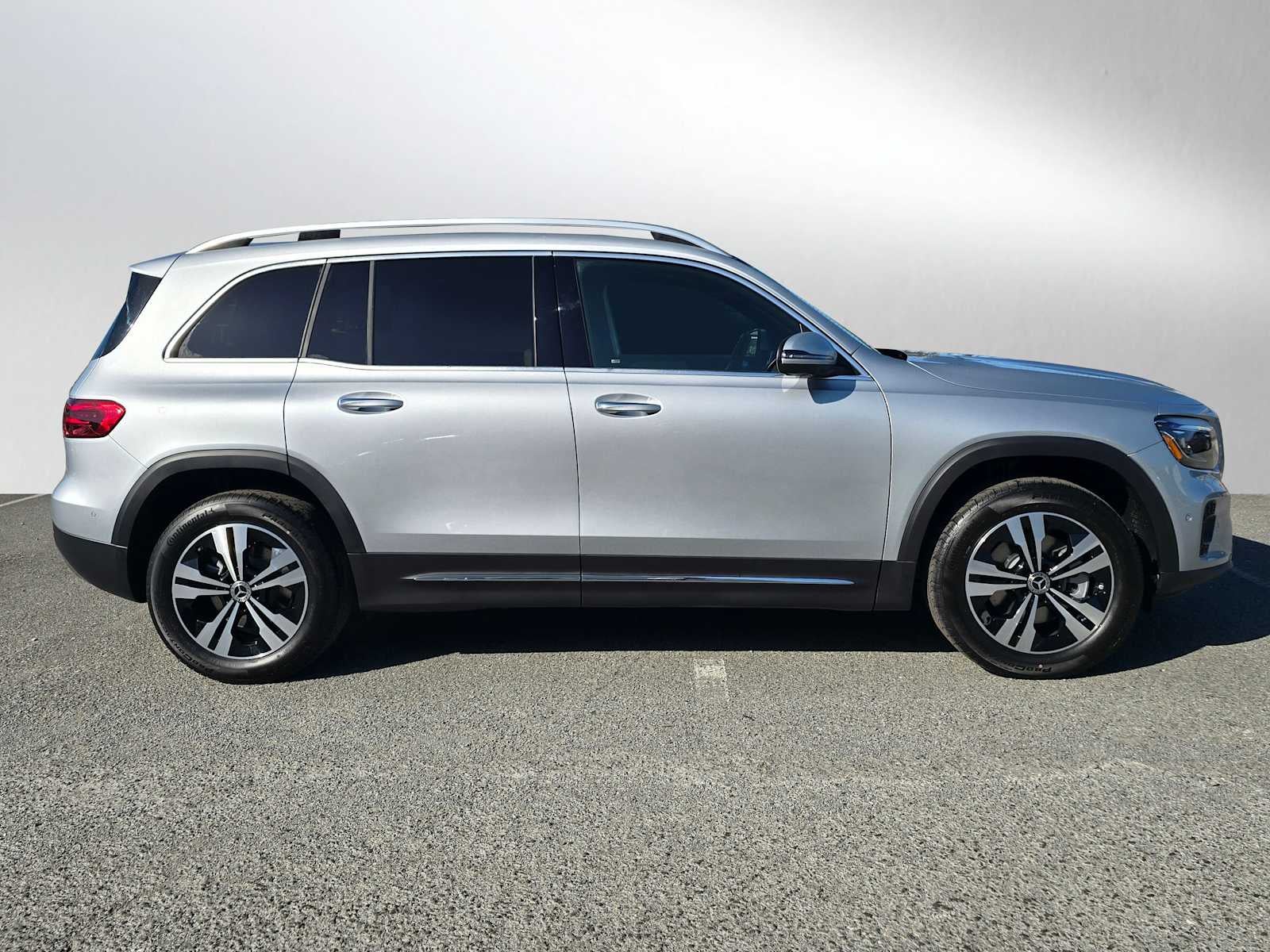 2026 Mercedes-Benz GLB 250 SUV