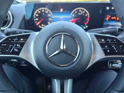 2026 Mercedes-Benz GLB 250 SUV