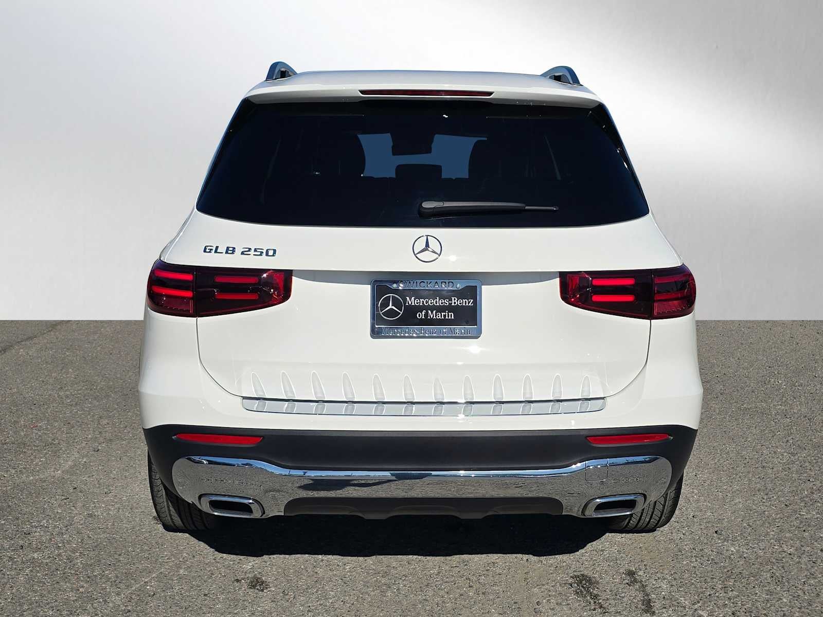 2026 Mercedes-Benz GLB 250 SUV