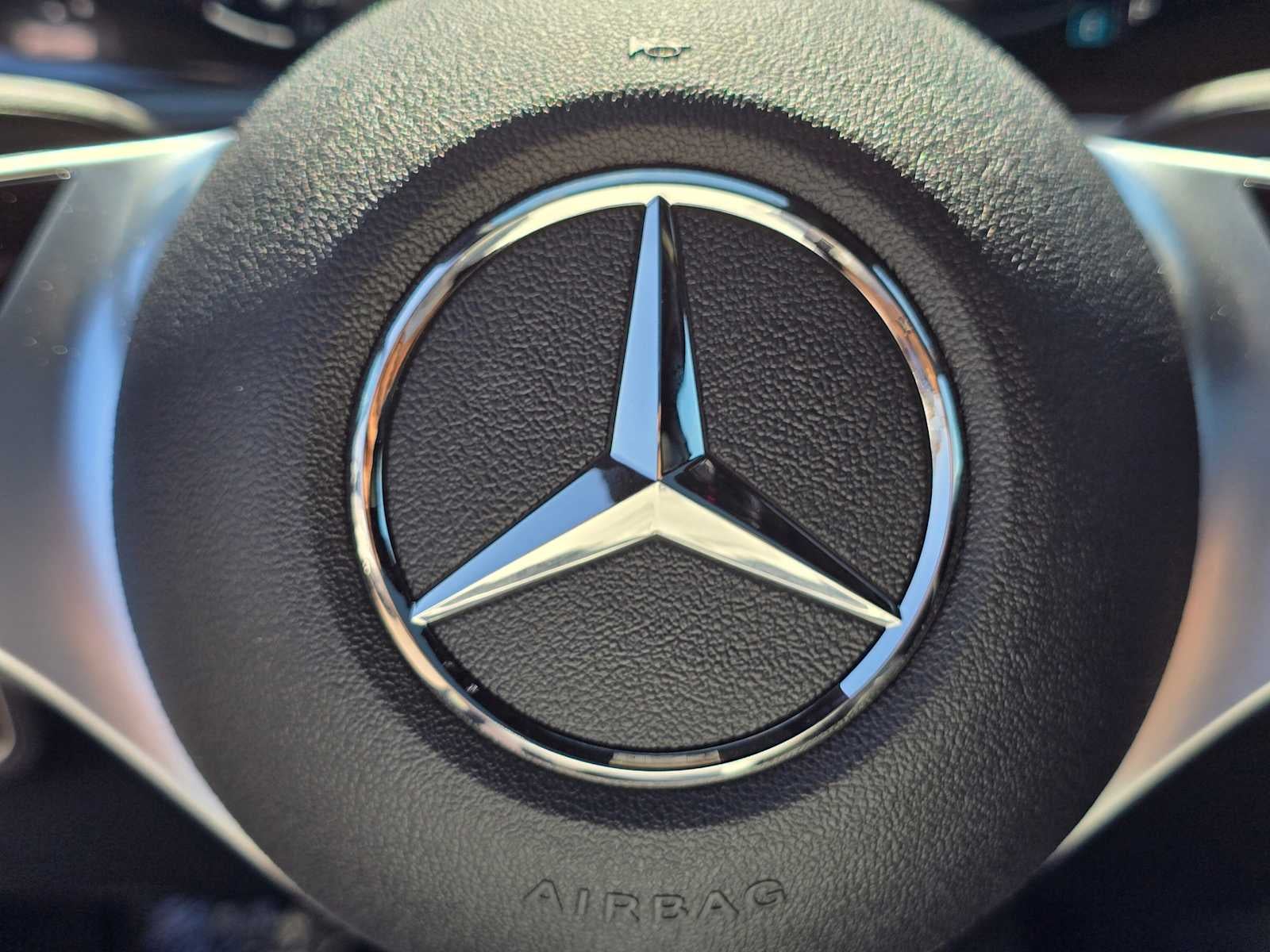 2026 Mercedes-Benz GLB 250 SUV