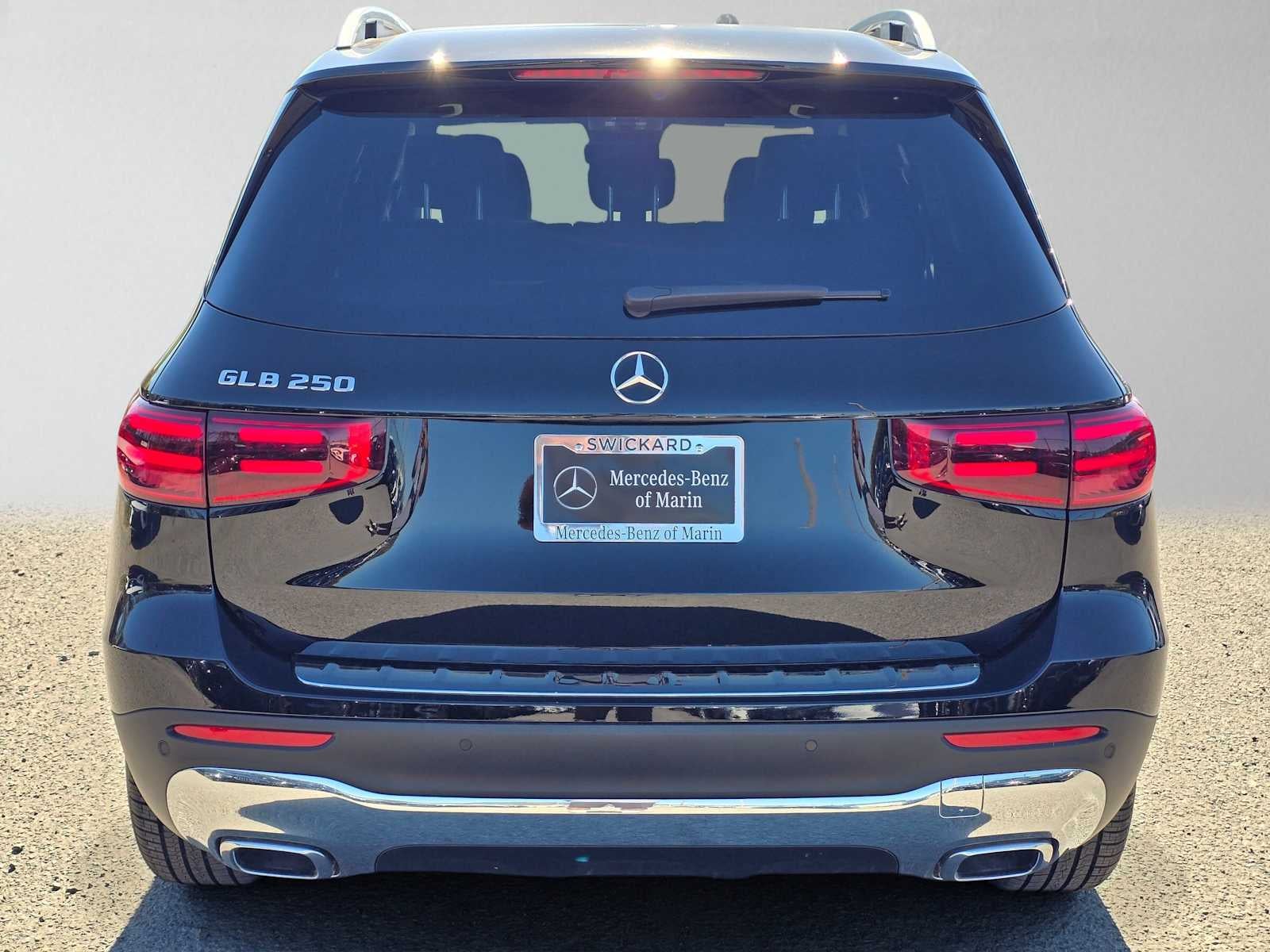 2026 Mercedes-Benz GLB 250 SUV