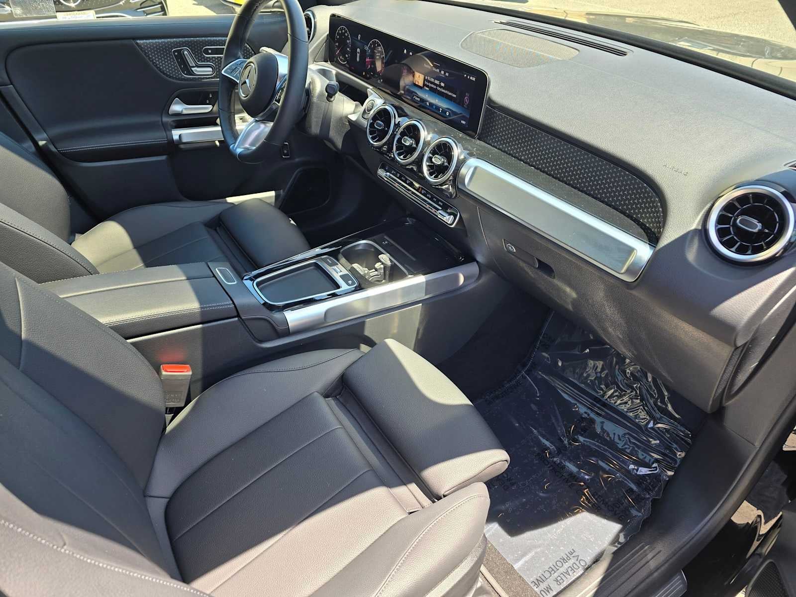 2026 Mercedes-Benz GLB 250 4MATIC® SUV