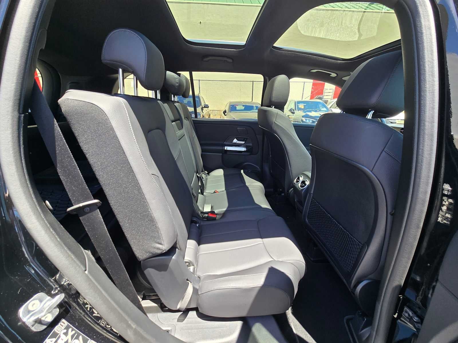 2026 Mercedes-Benz GLB 250 4MATIC® SUV