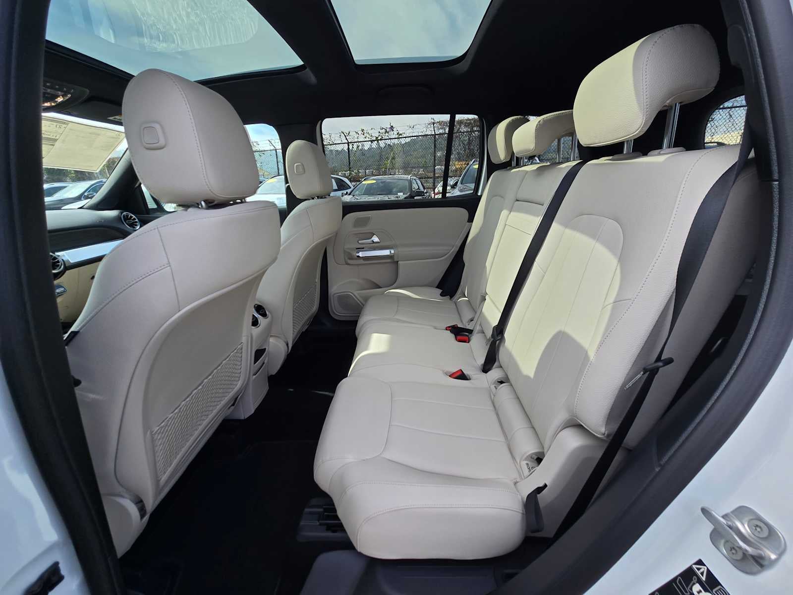 2026 Mercedes-Benz GLB 250 4MATIC® SUV