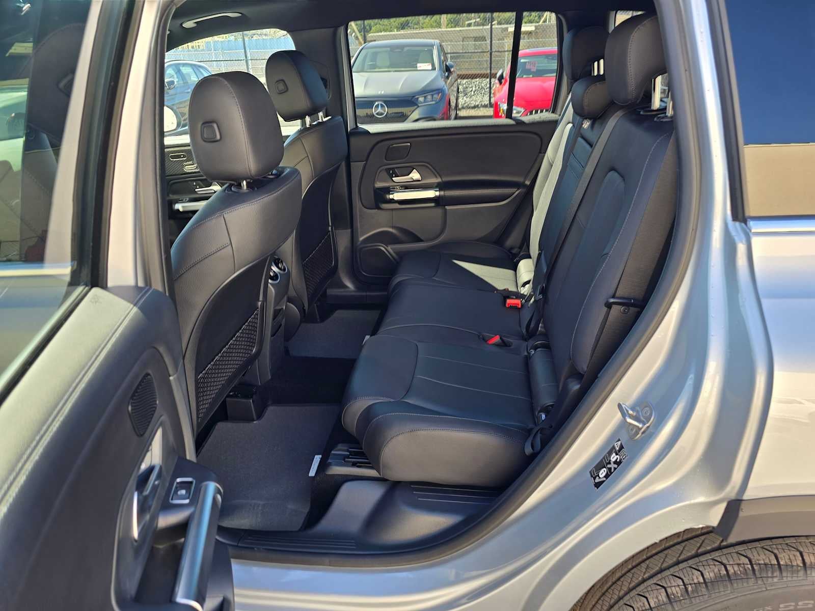 2025 Mercedes-Benz GLB GLB 250