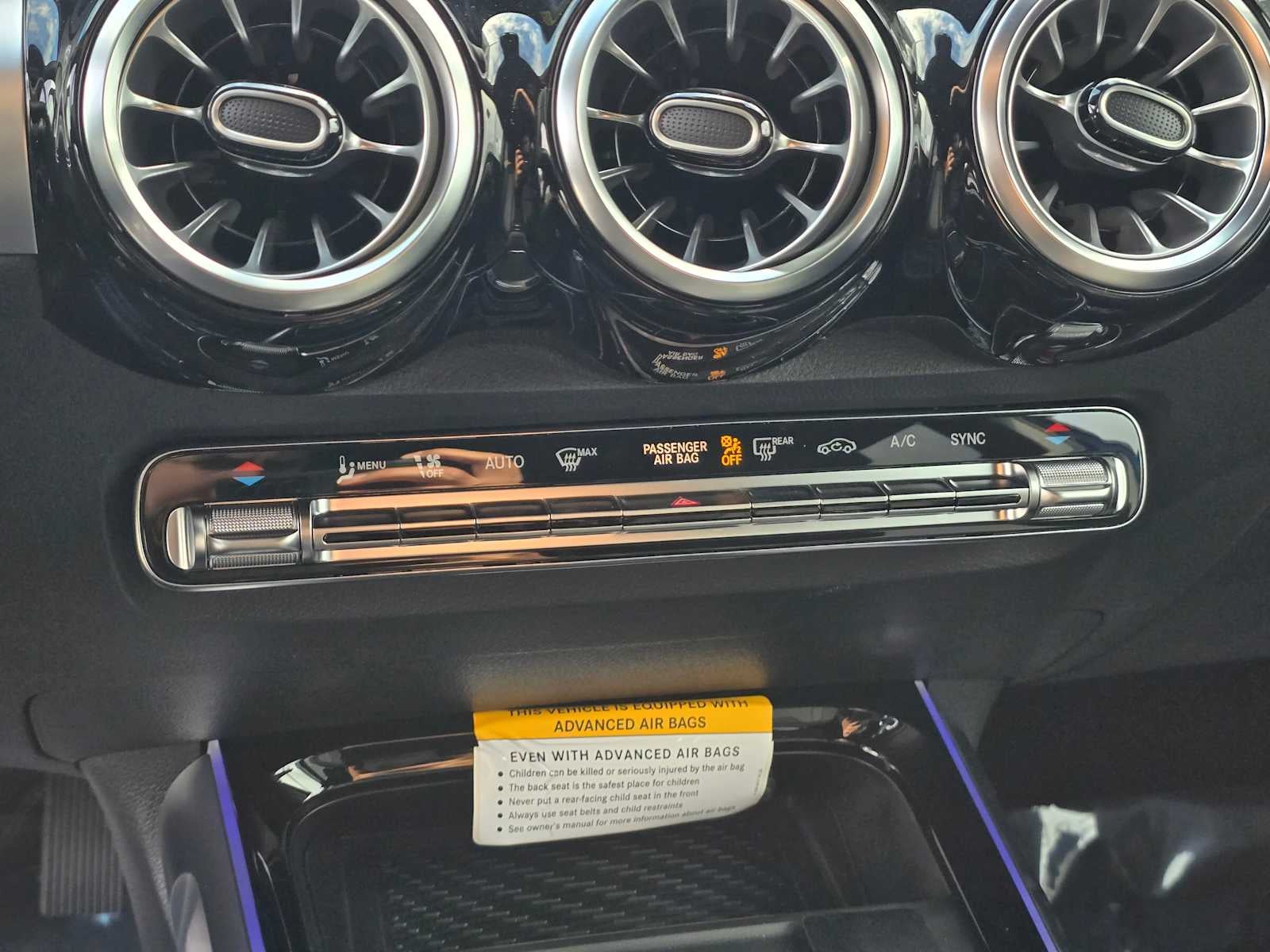 2025 Mercedes-Benz GLB 250 GLB 250