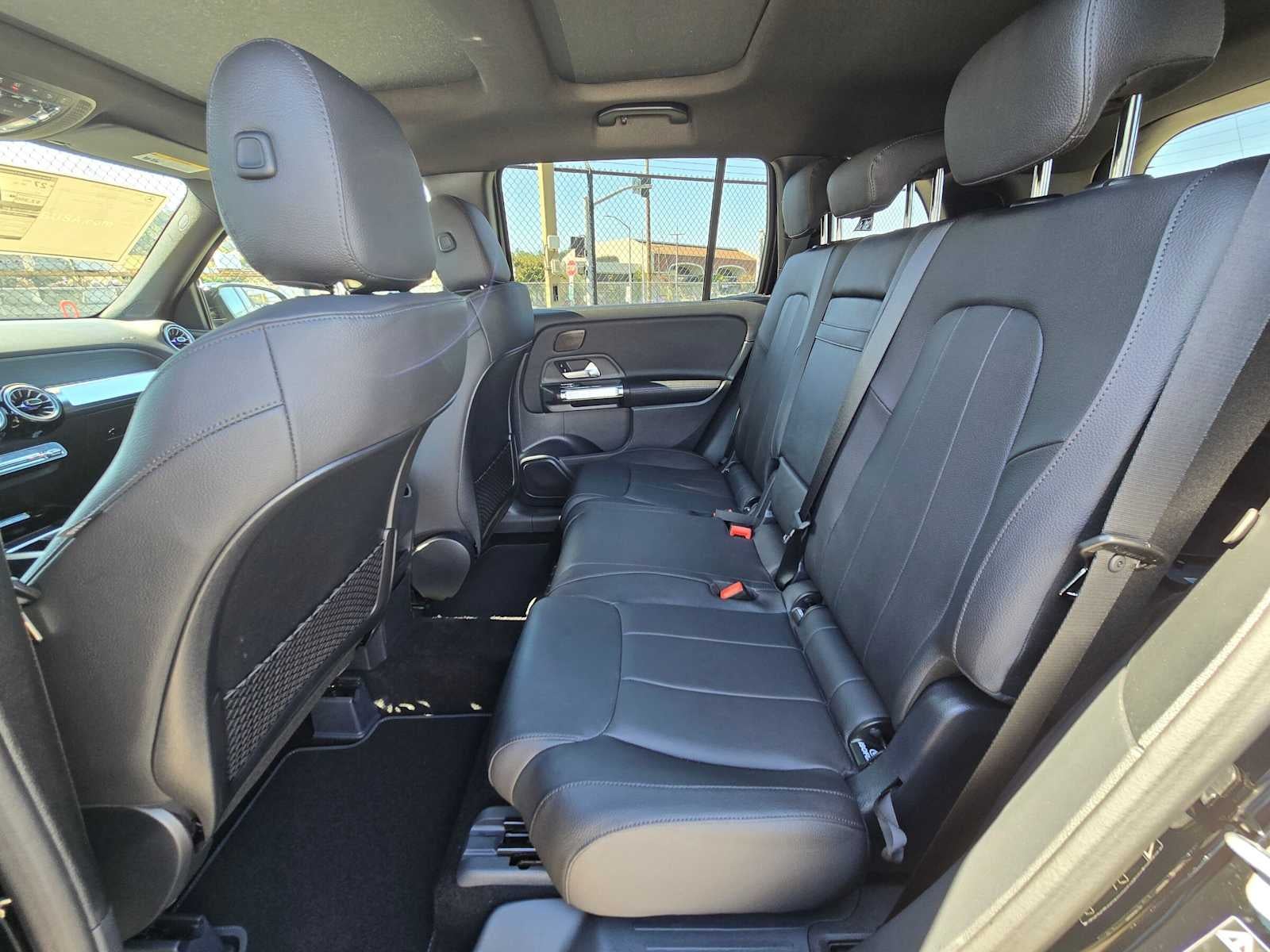 2026 Mercedes-Benz GLB 250 4MATIC® SUV