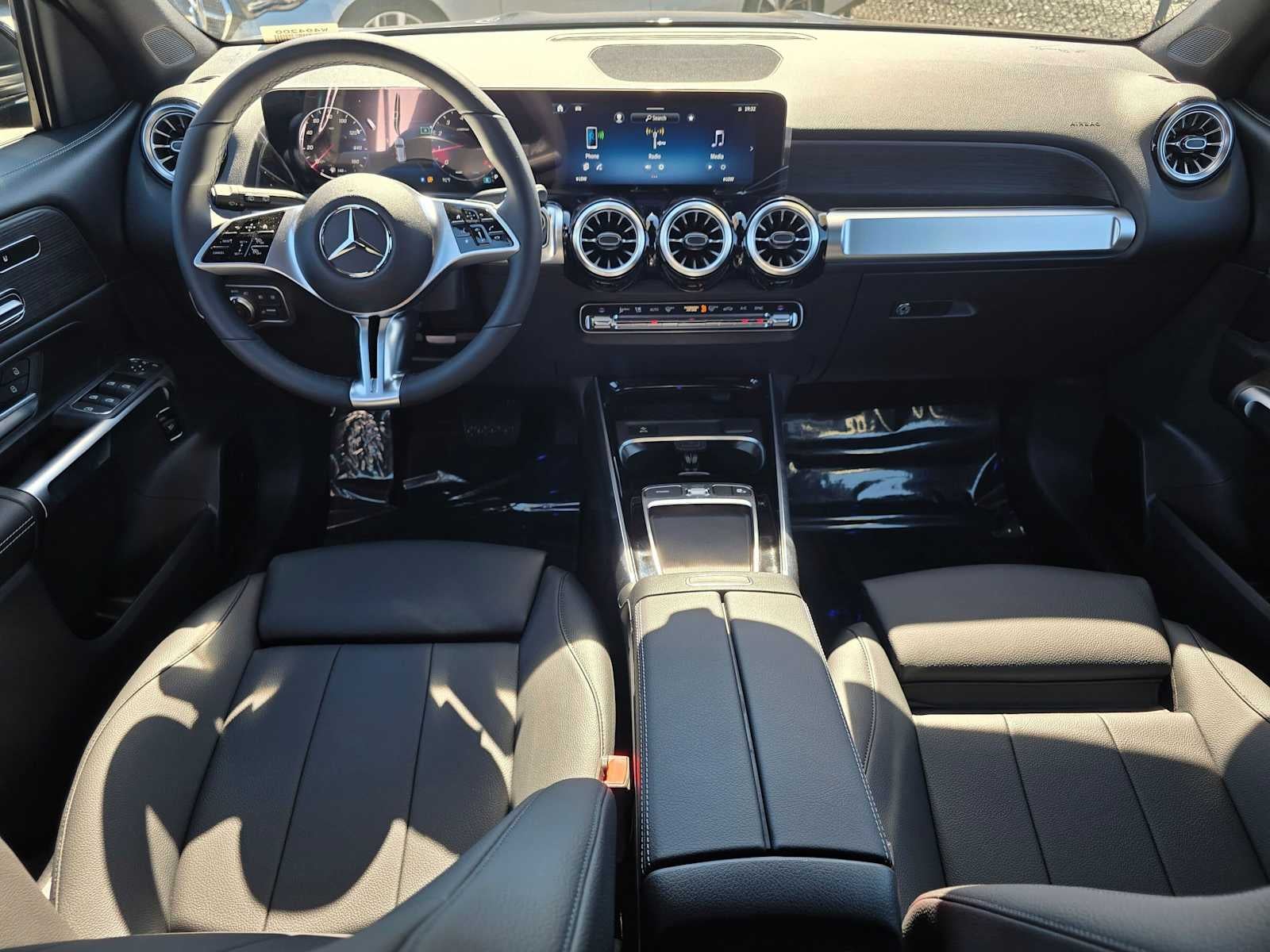 2026 Mercedes-Benz GLB 250 4MATIC® SUV