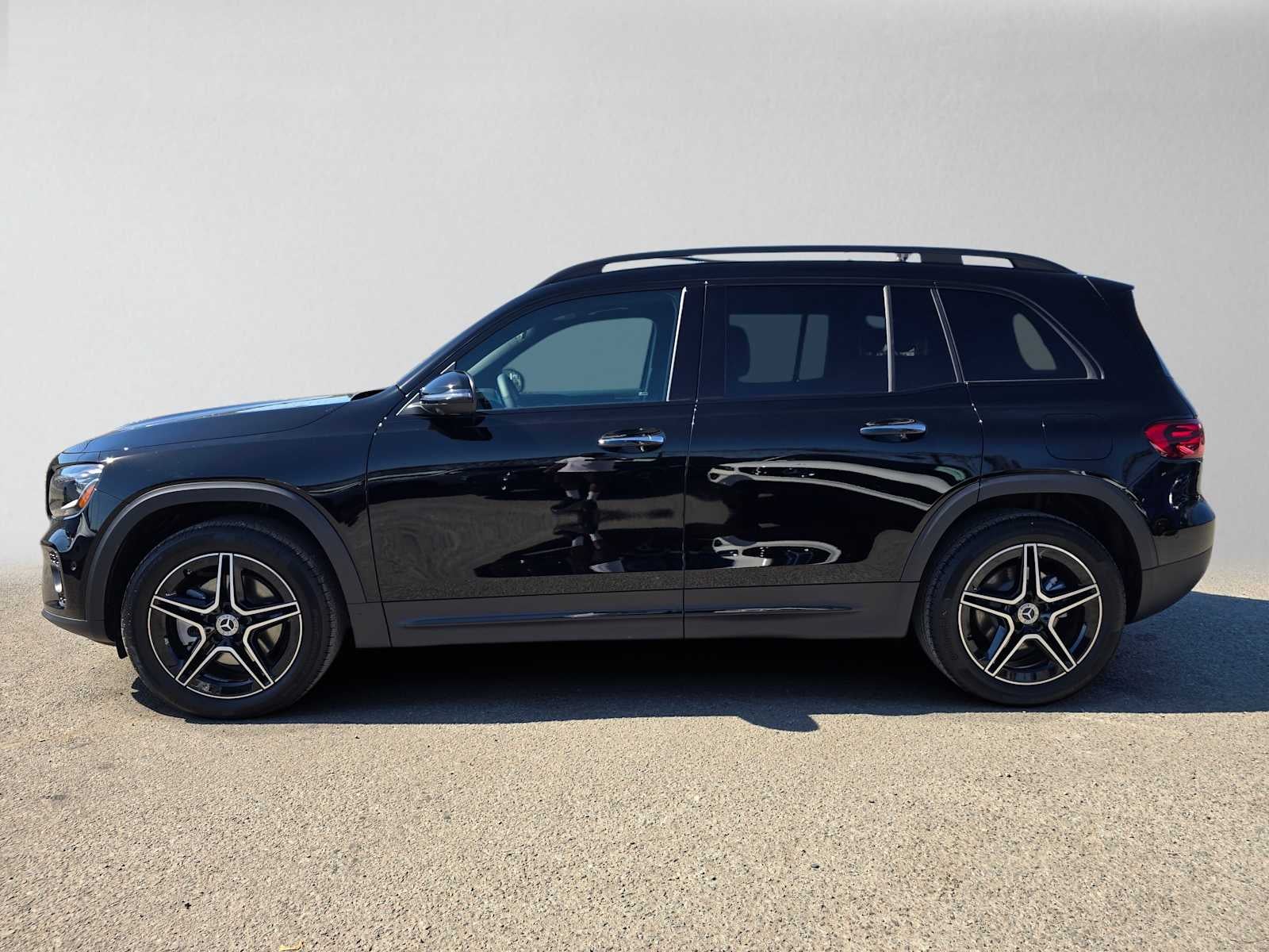2026 Mercedes-Benz GLB 250 4MATIC® SUV