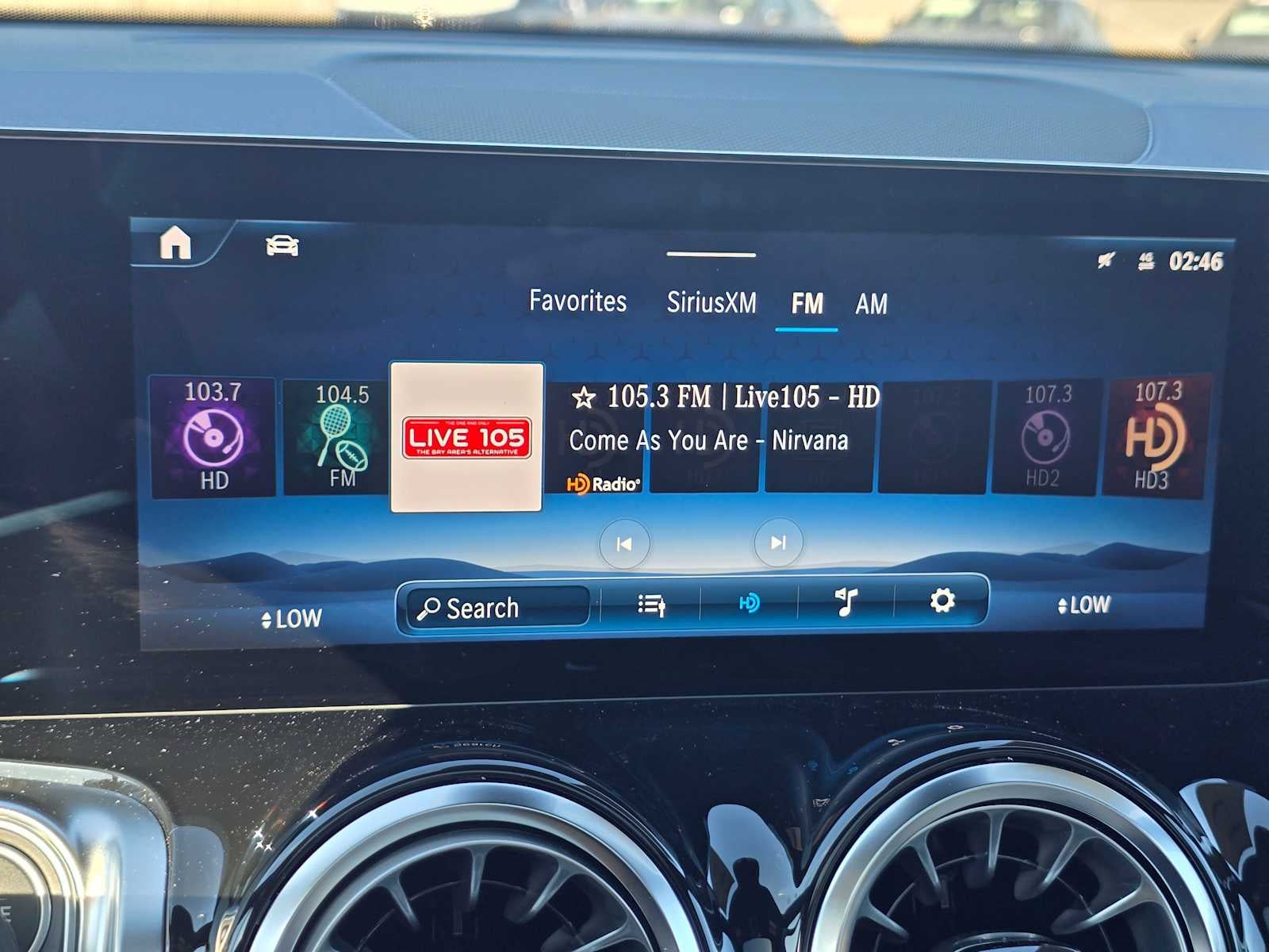 2025 Mercedes-Benz GLB 250 4MATIC® SUV