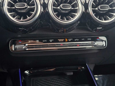 2025 Mercedes-Benz GLB GLB 250