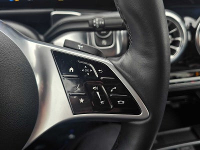 2025 Mercedes-Benz GLB GLB 250