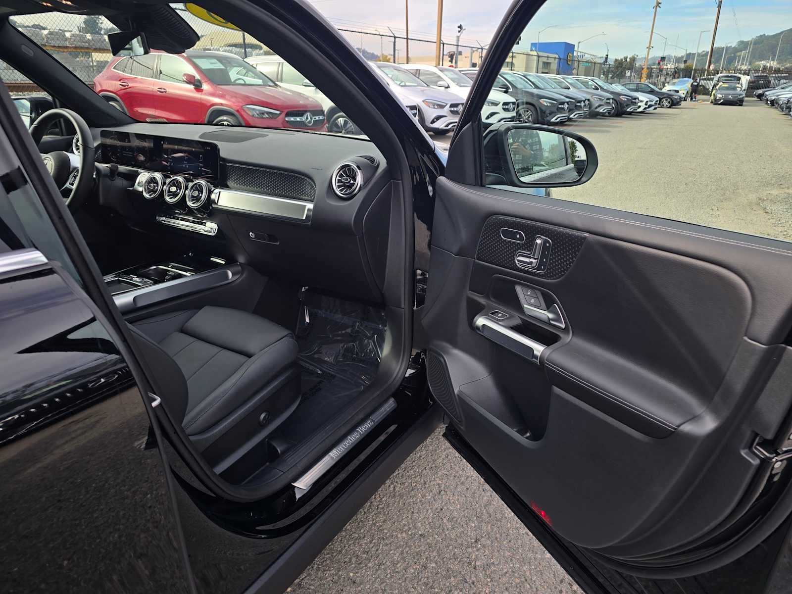 2025 Mercedes-Benz GLB GLB 250