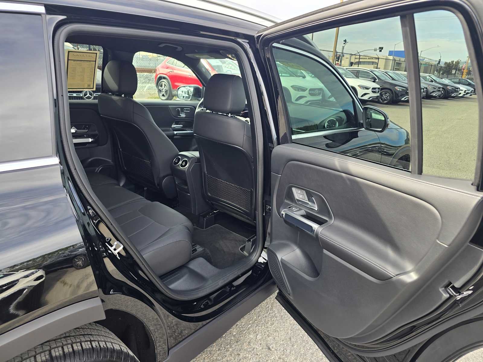 2025 Mercedes-Benz GLB GLB 250