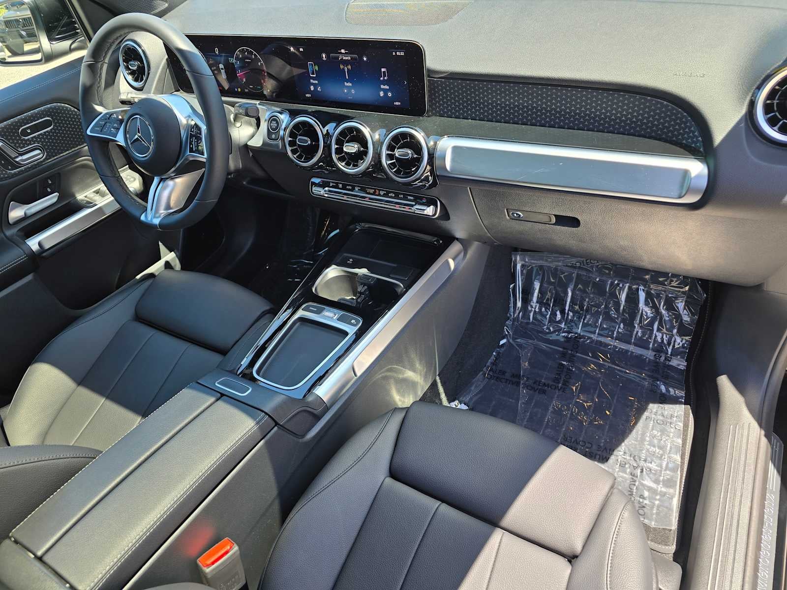 2026 Mercedes-Benz GLB 250 4MATIC® SUV