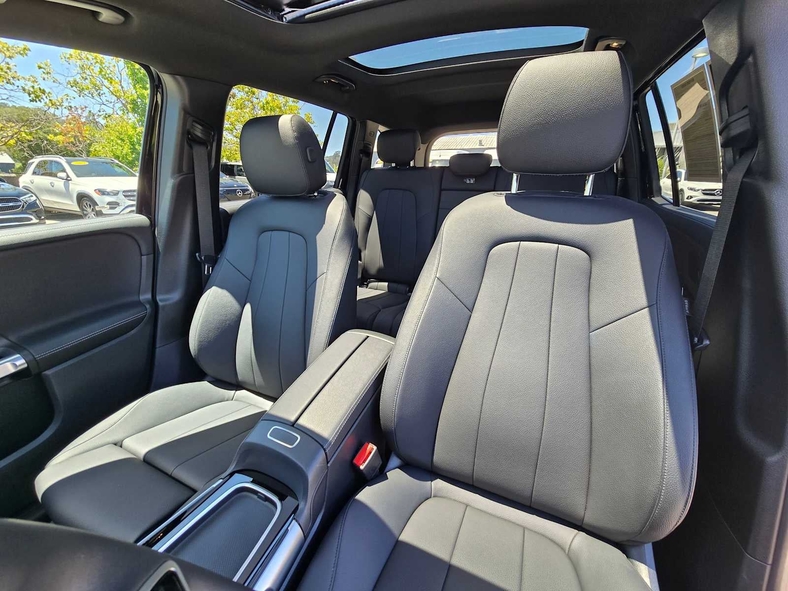 2026 Mercedes-Benz GLB 250 4MATIC® SUV