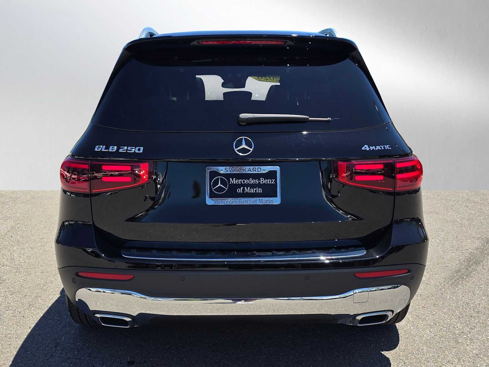 2026 Mercedes-Benz GLB 250 4MATIC® SUV