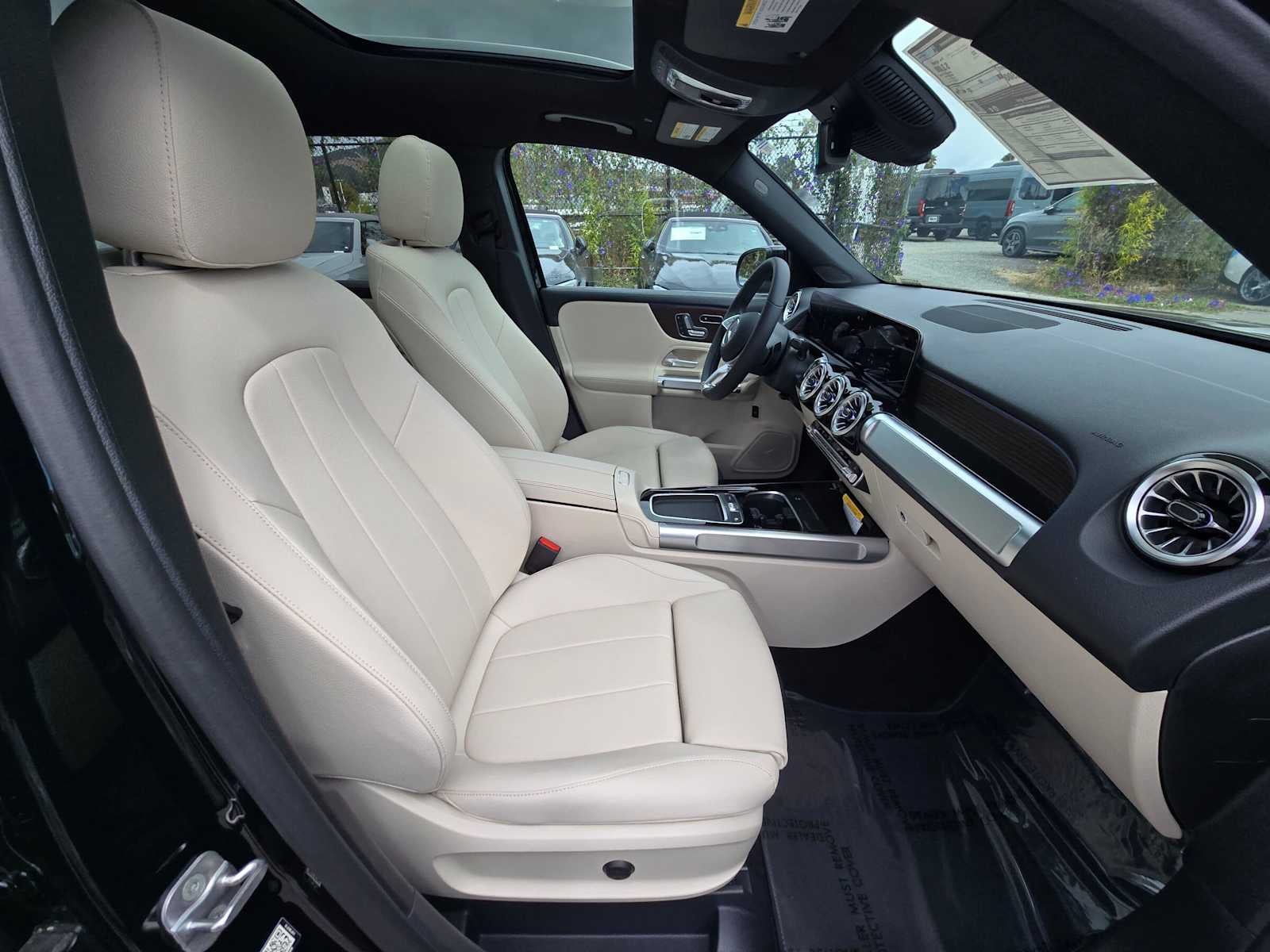 2026 Mercedes-Benz GLB 250 4MATIC® SUV