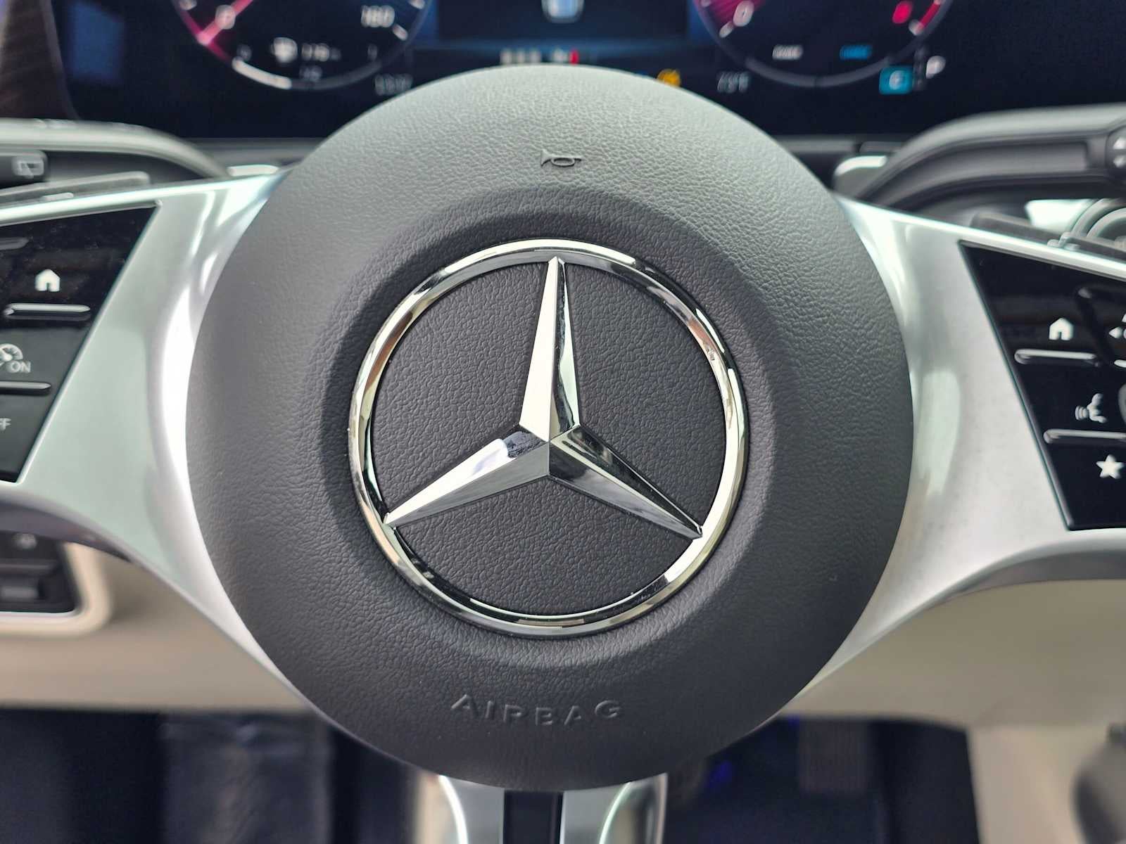 2026 Mercedes-Benz GLB 250 4MATIC® SUV