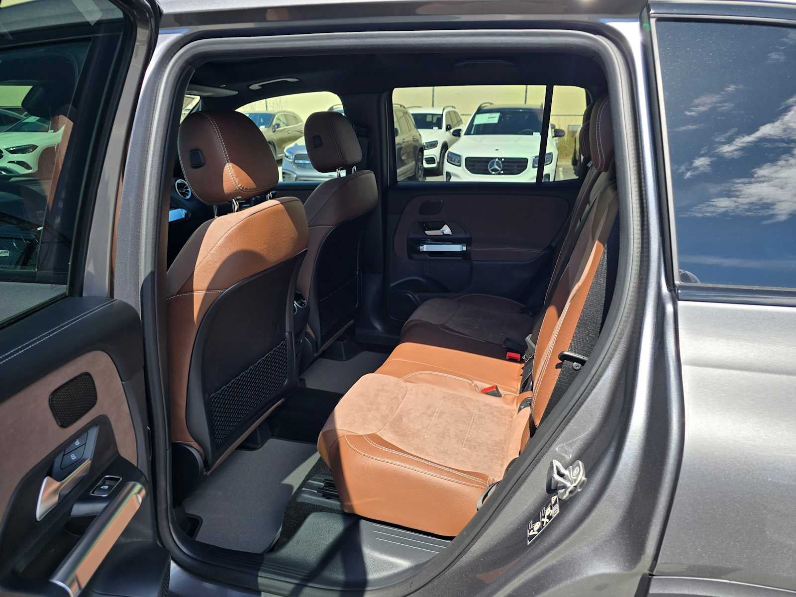 2026 Mercedes-Benz GLB 250 4MATIC® SUV