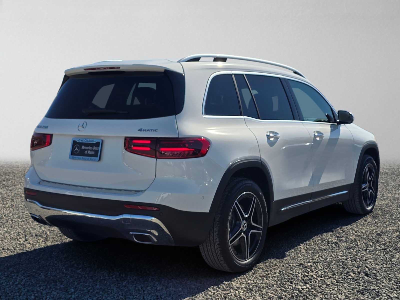 2026 Mercedes-Benz GLB 250 4MATIC® SUV