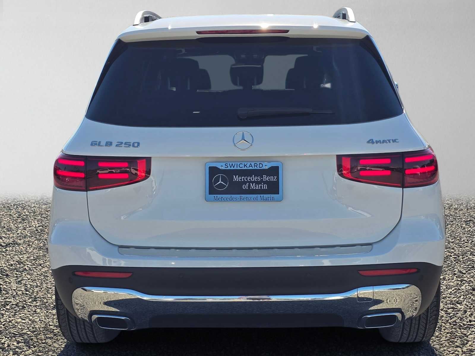 2026 Mercedes-Benz GLB 250 4MATIC® SUV