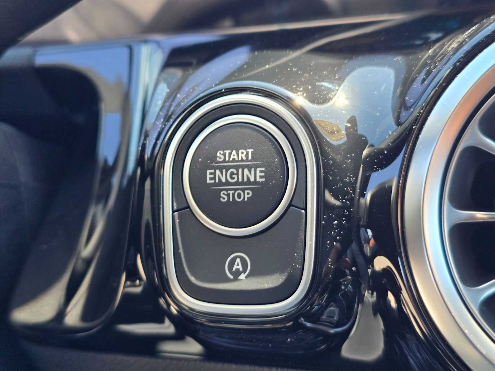 2026 Mercedes-Benz GLA 250 4MATIC® SUV