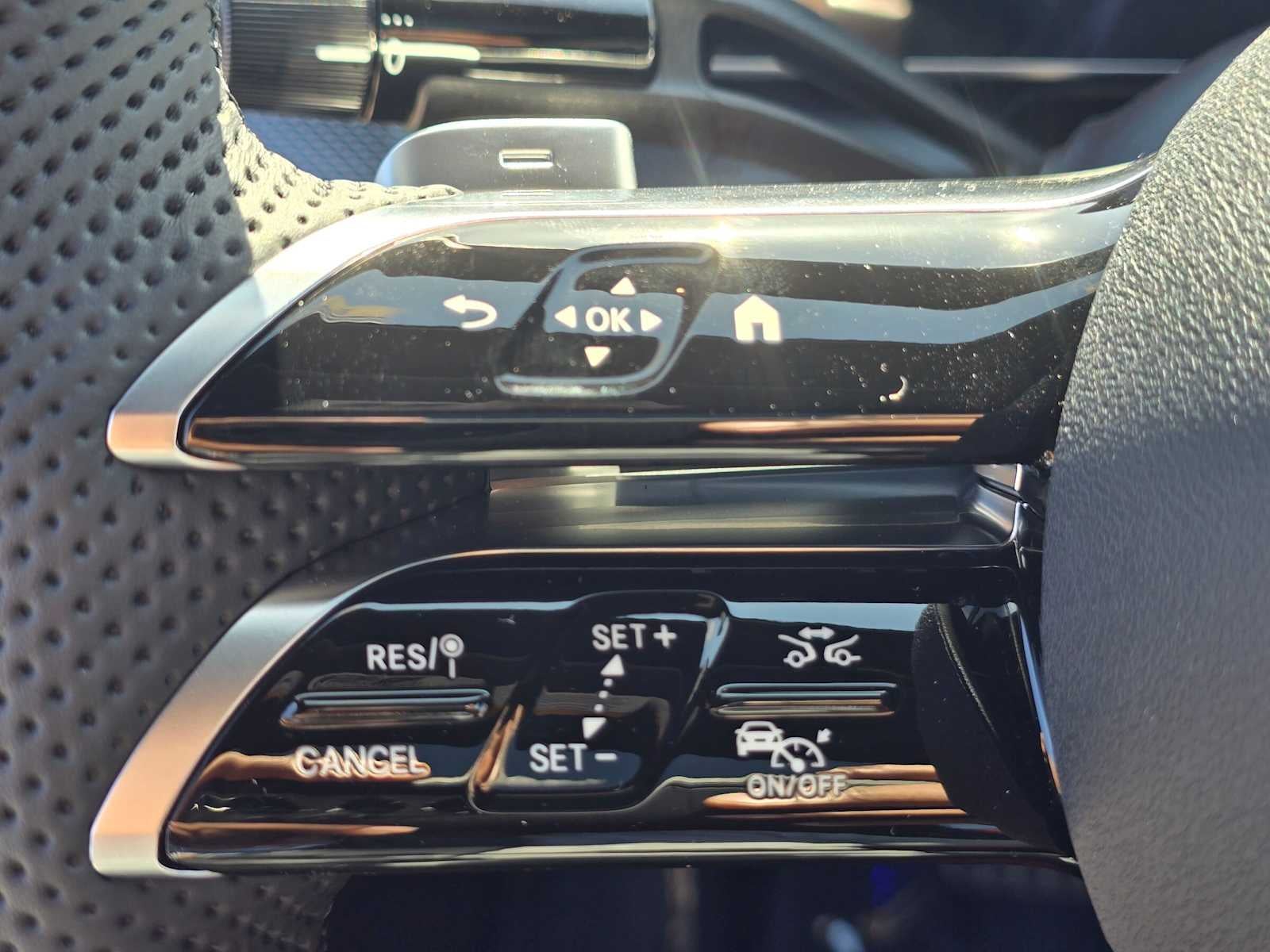 2027 Mercedes-Benz GLC 300 4MATIC® Coupe