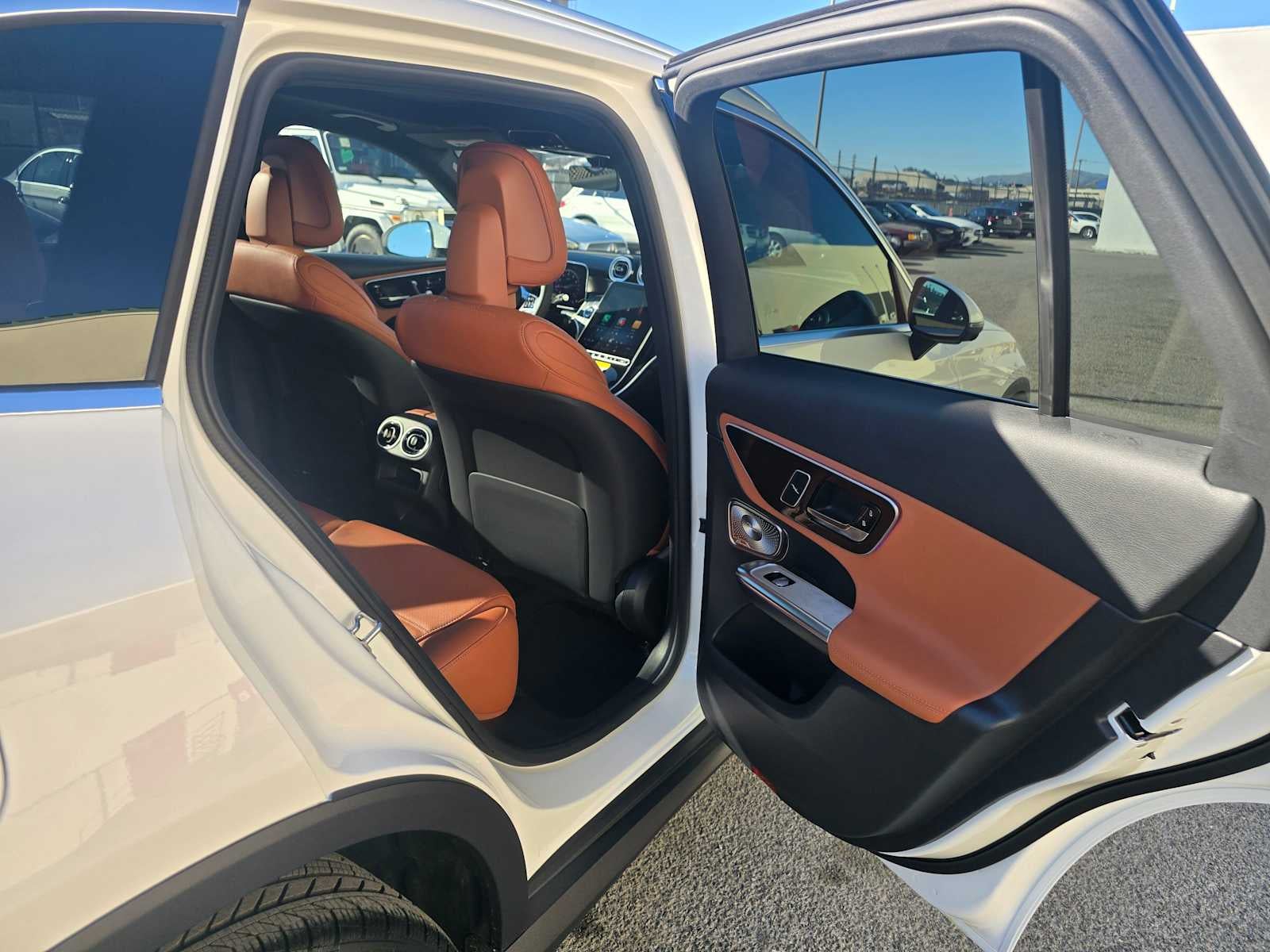 2026 Mercedes-Benz GLC 300 SUV