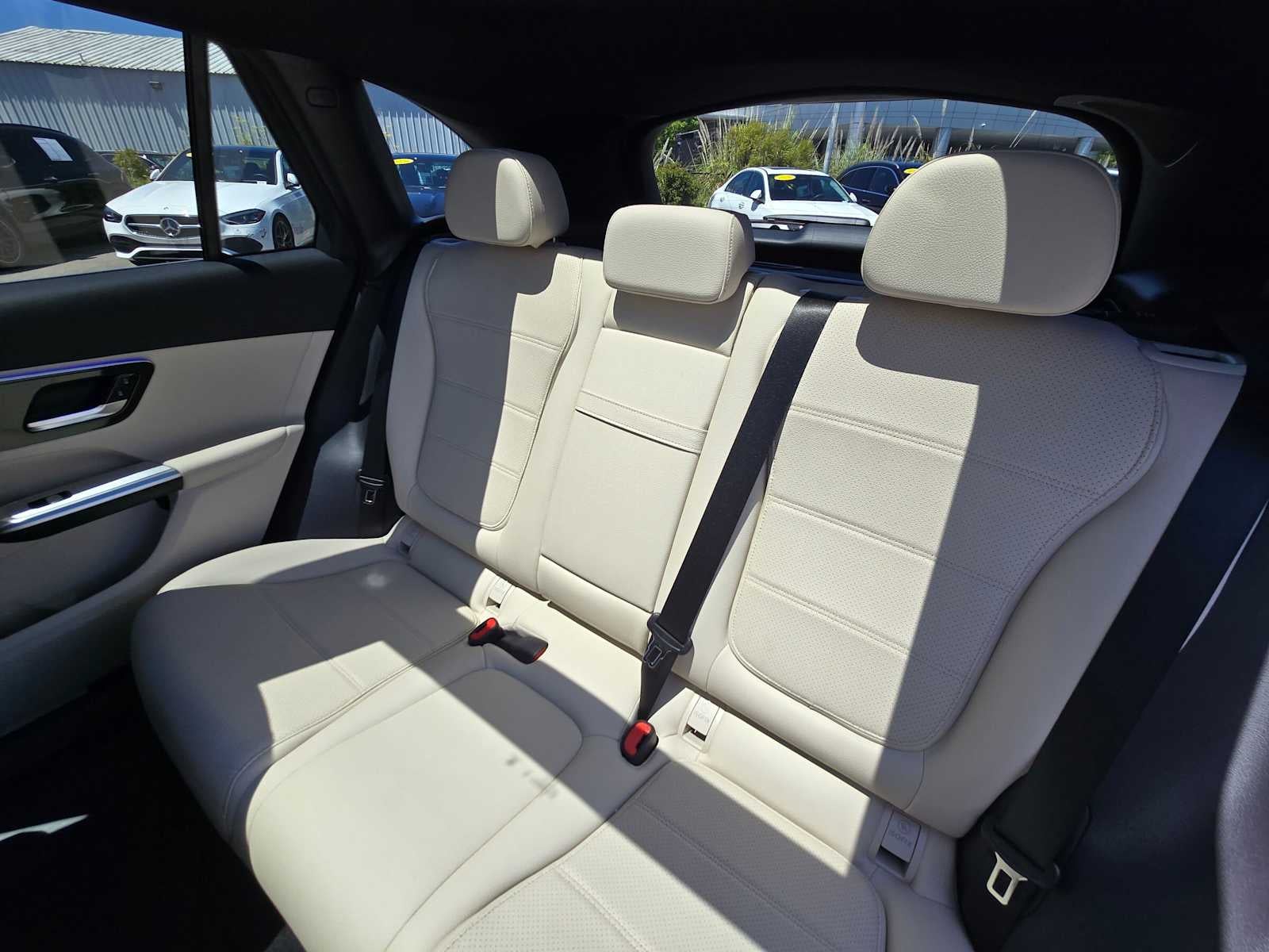 2026 Mercedes-Benz GLC 300 SUV