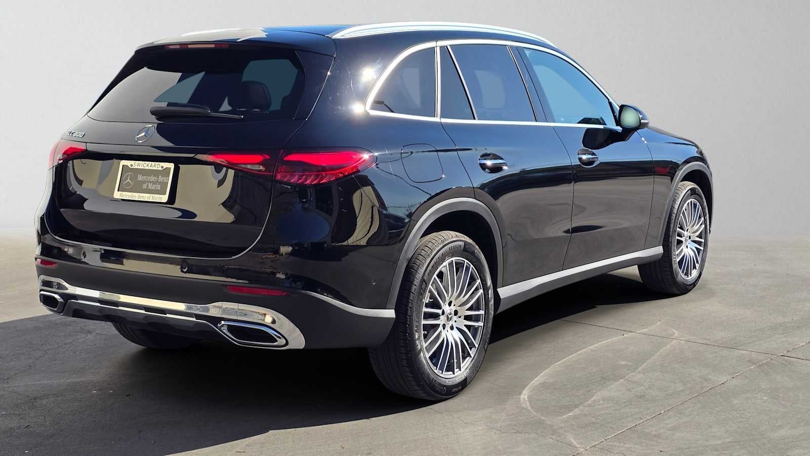 2026 Mercedes-Benz GLC 300 SUV