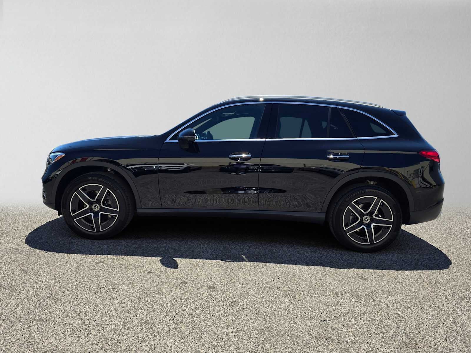 2026 Mercedes-Benz GLC 300 SUV