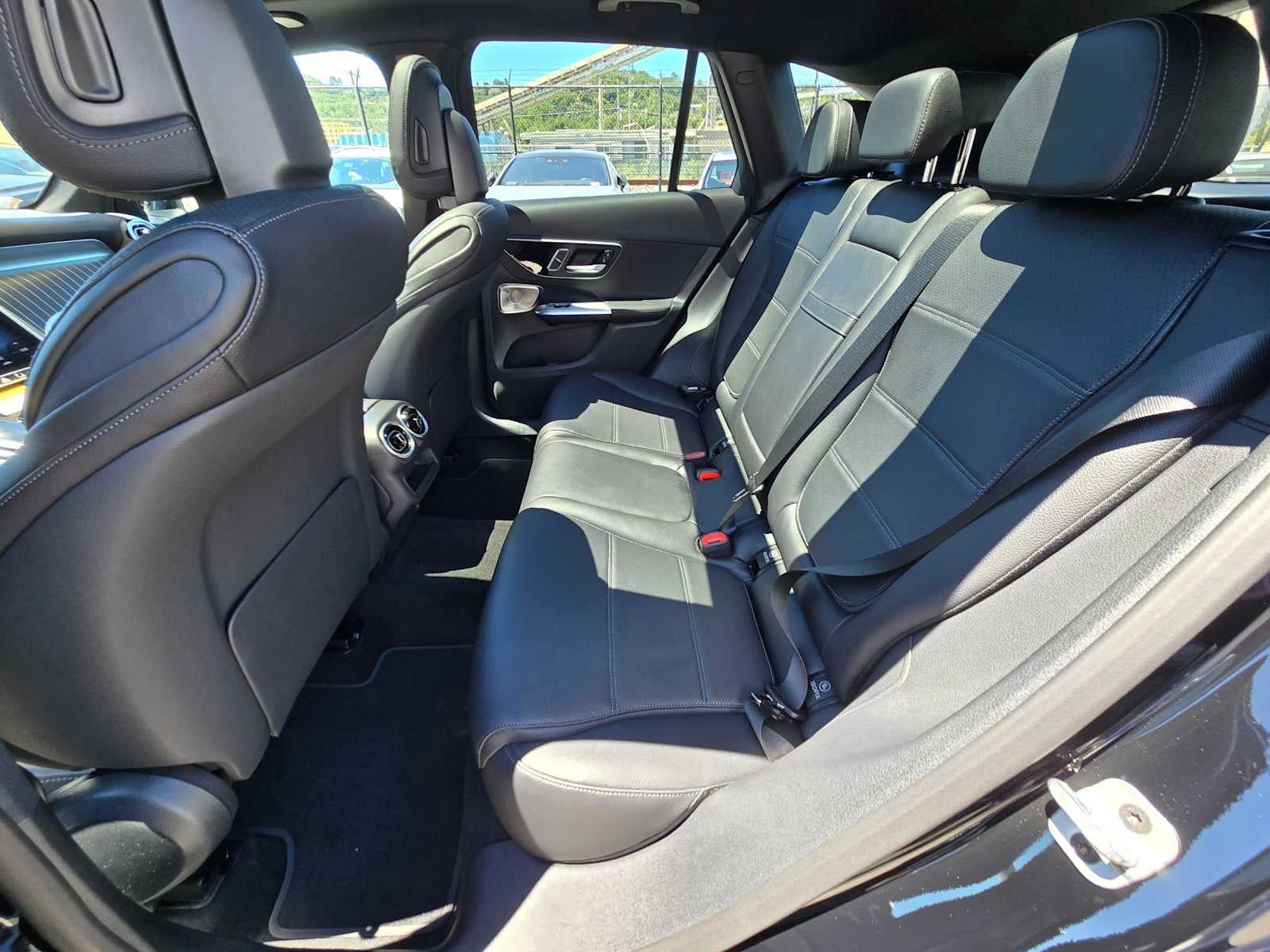 2026 Mercedes-Benz GLC 300 SUV