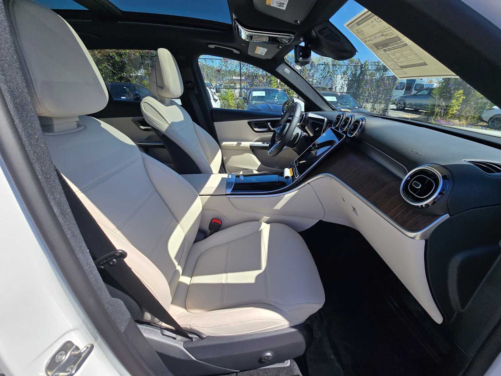 2027 Mercedes-Benz GLC 300 SUV