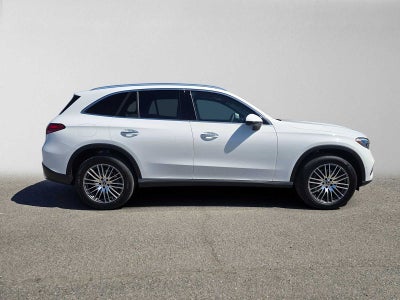 2027 Mercedes-Benz GLC 300 SUV