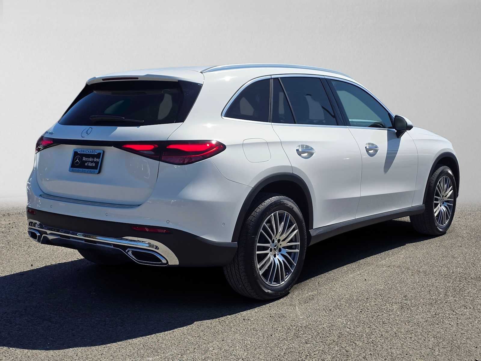 2027 Mercedes-Benz GLC 300 SUV