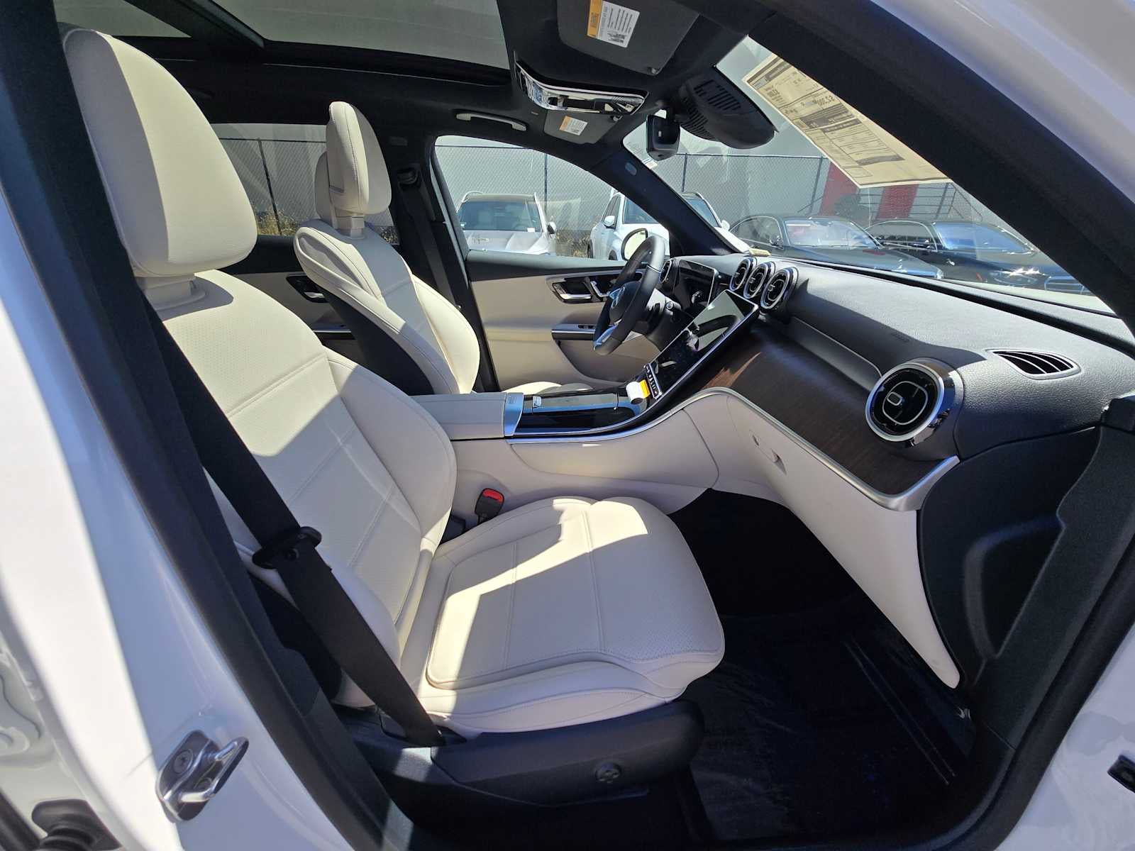 2026 Mercedes-Benz GLC 300 SUV