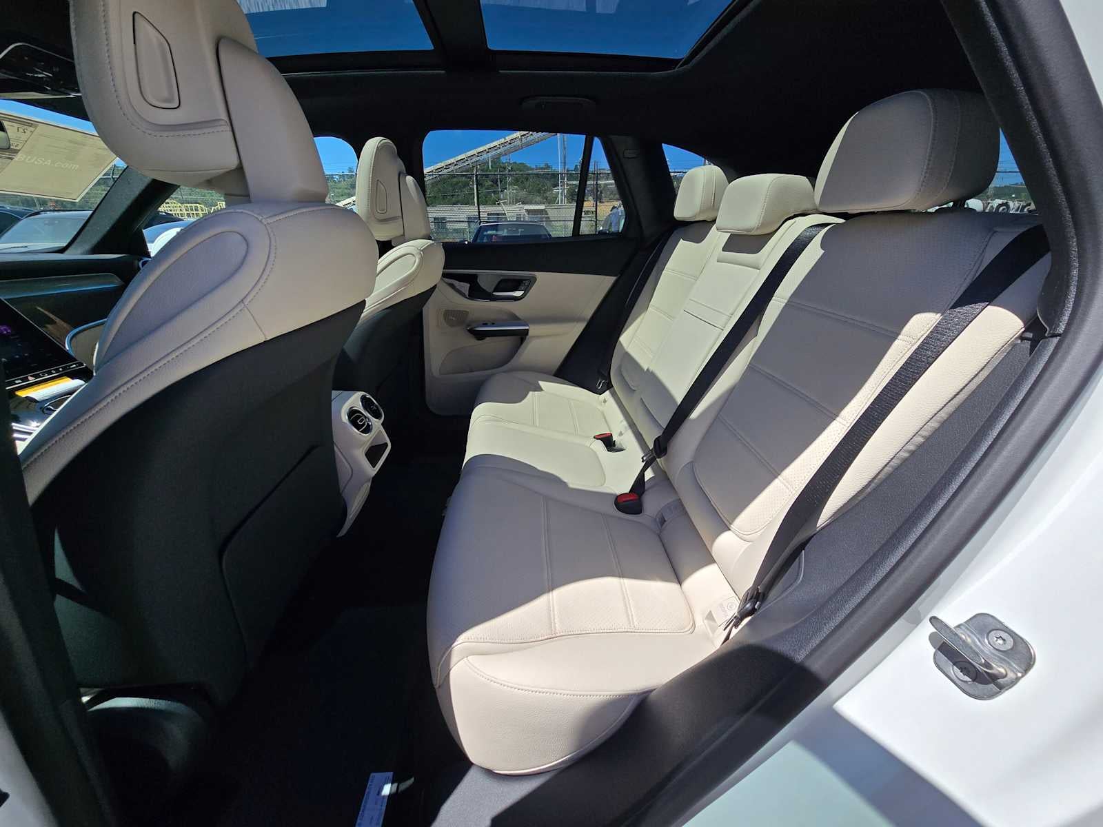 2026 Mercedes-Benz GLC 300 SUV