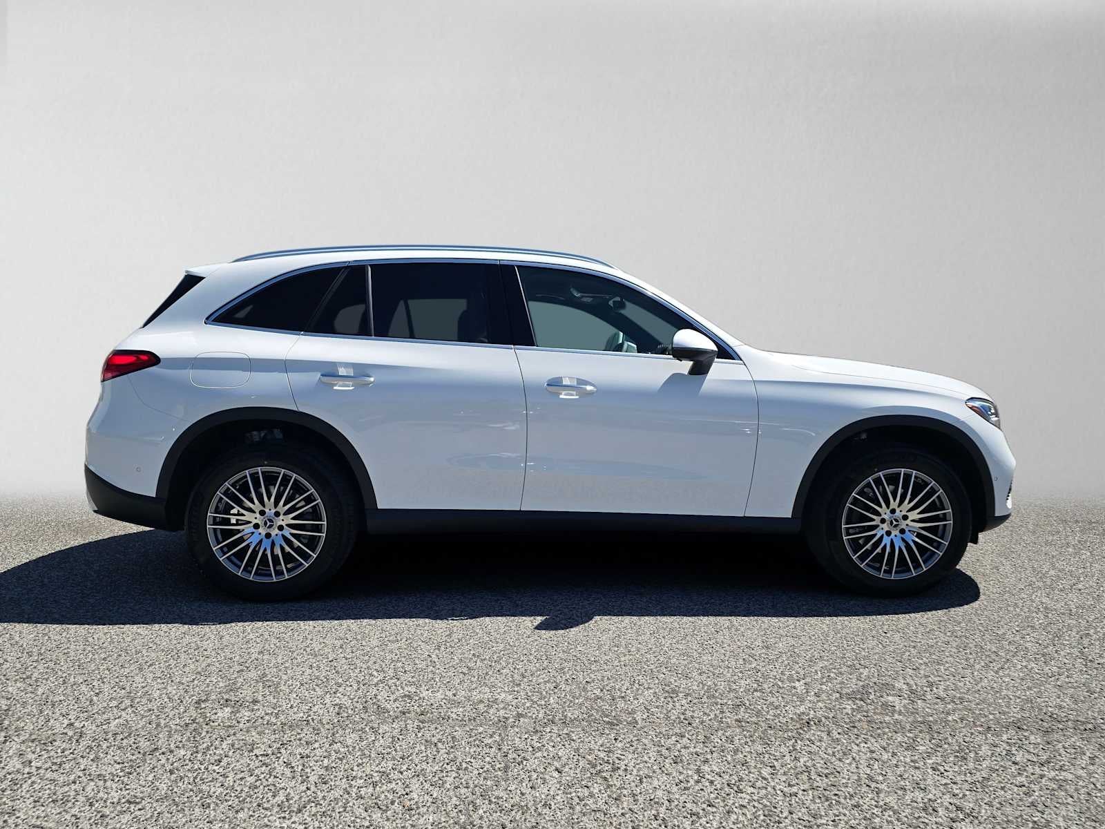 2026 Mercedes-Benz GLC 300 SUV