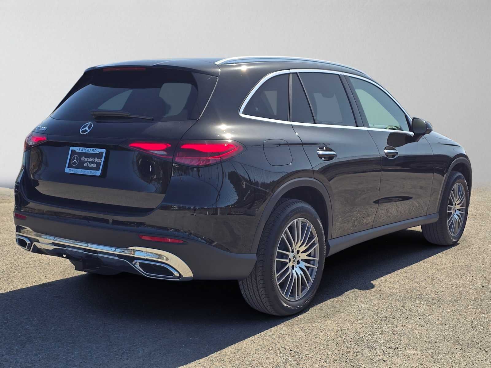 2027 Mercedes-Benz GLC 300 SUV